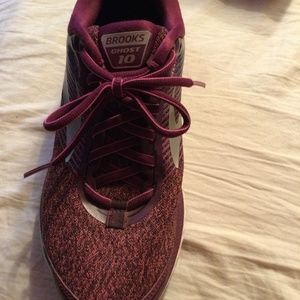 Brooks ghost 10